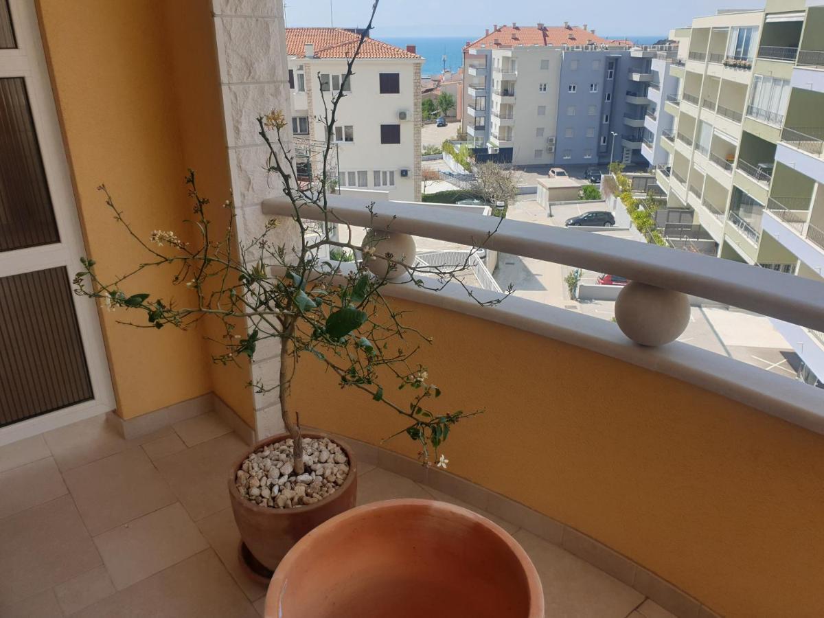 Villa Vujcic Makarska Eksteriør billede